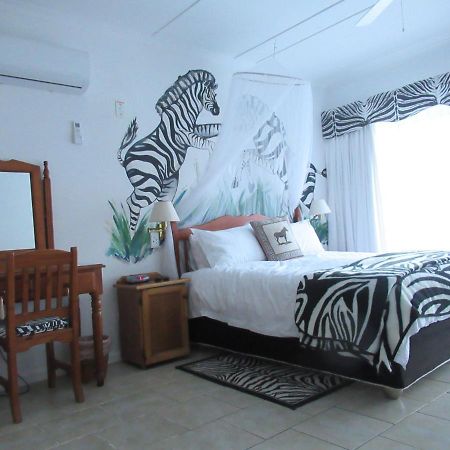 Bhangazi Lodge Bed & Breakfast Saint Lucia Estuary Esterno foto