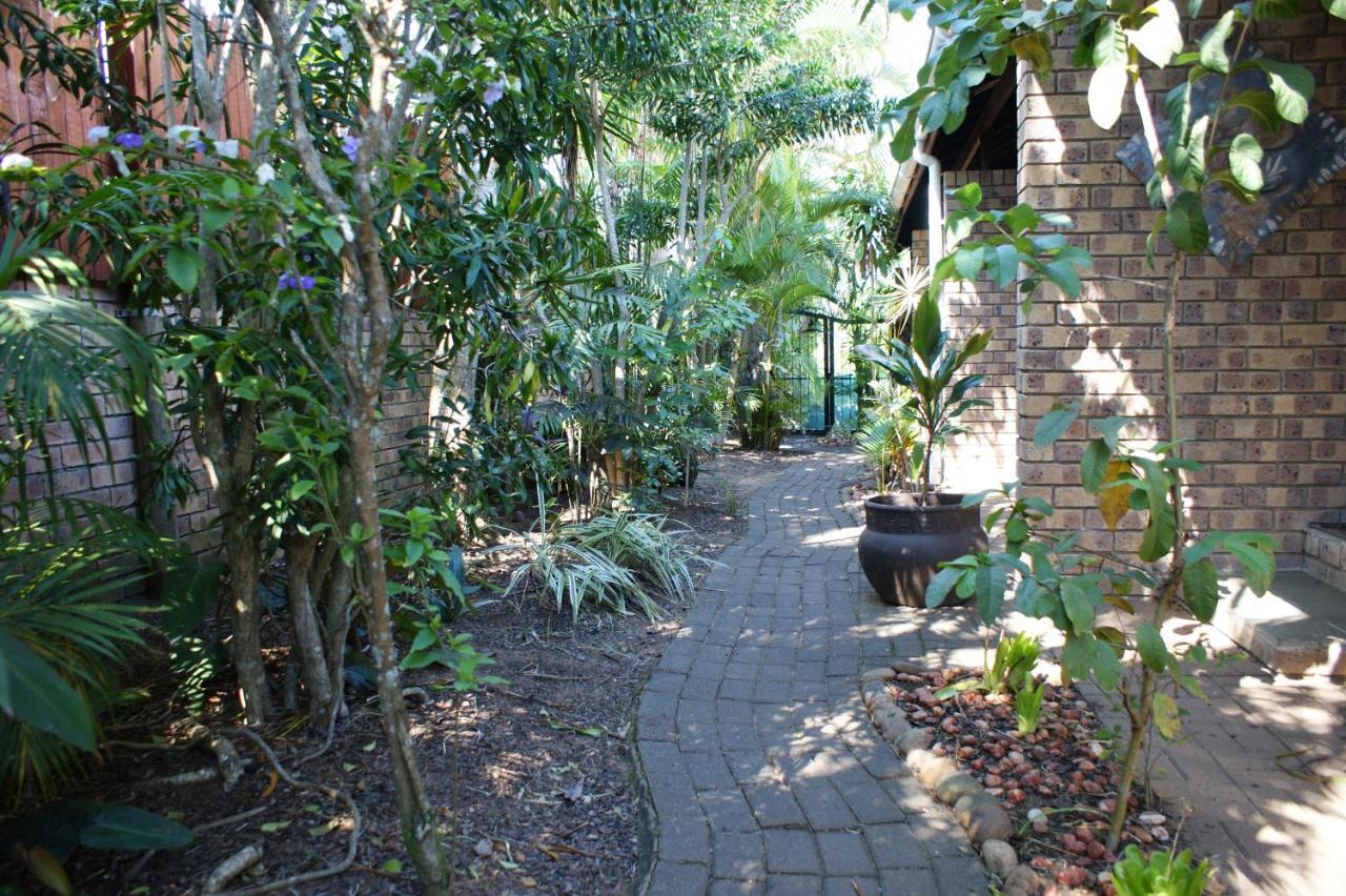 Bhangazi Lodge Bed & Breakfast Saint Lucia Estuary Esterno foto