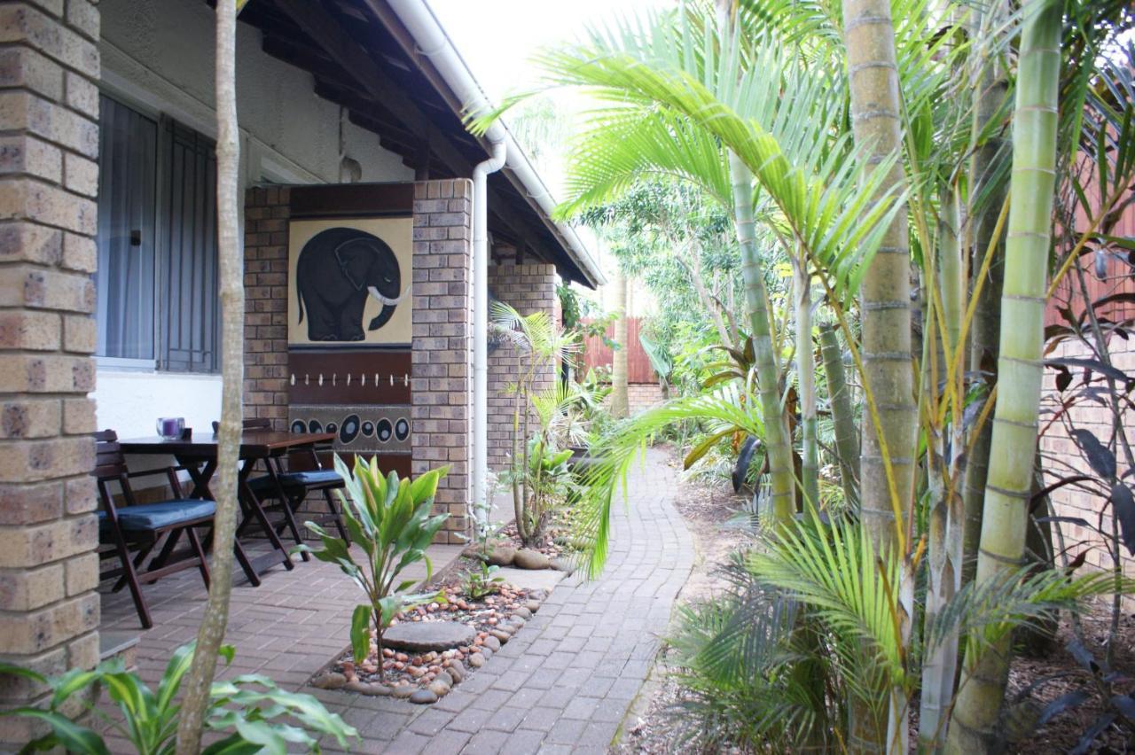 Bhangazi Lodge Bed & Breakfast Saint Lucia Estuary Esterno foto
